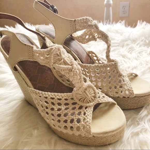 Lucky Brand Shoes - Lucky Brand Oatmeal Wedge Sandals Crochet. 9.5